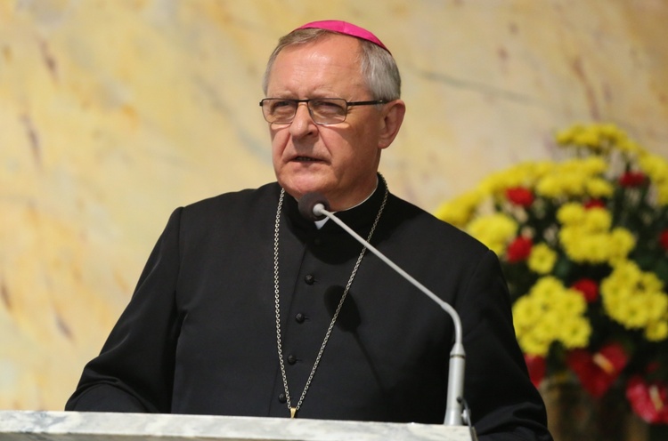 Bp Edward Dajczak na wykładzie dla katechetów w Bielsku-Białej, wrzesień 2015 r.
