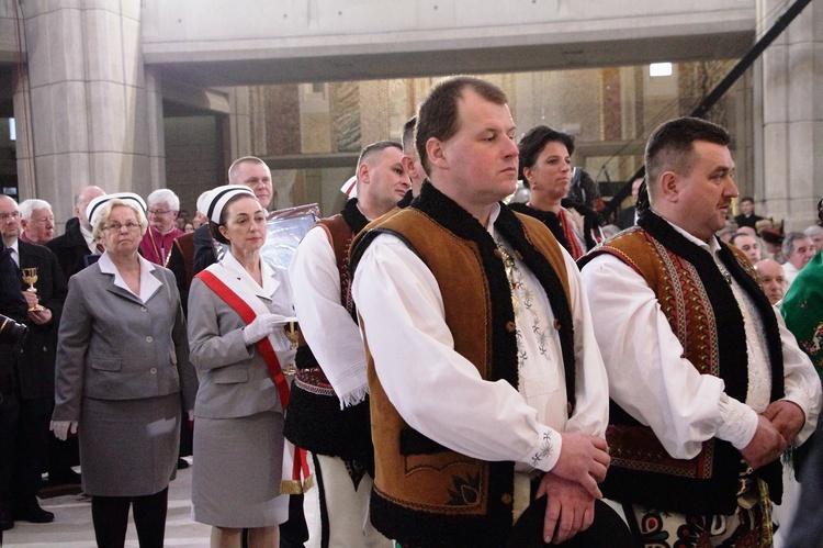 Msza dziękczynna za posługę kard. Stanisława Dziwisza cz. 2