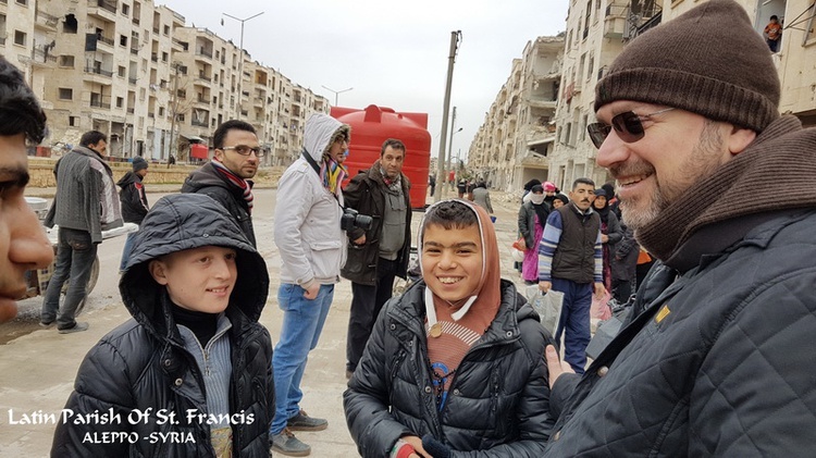 Życie, troski i nadzieja budząca się w Aleppo