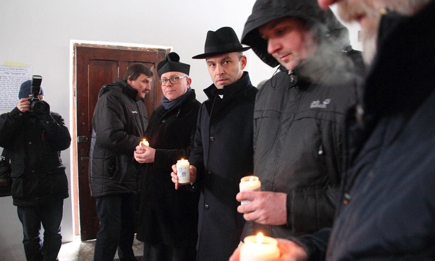 Śladami nieobecnych