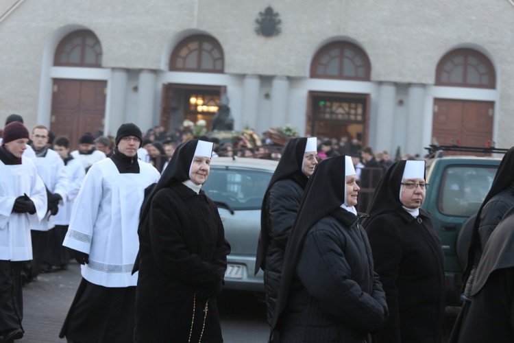 Pogrzeb śp. Rozalii Pindel, mamy bp. Romana Pindla