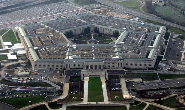 Pentagon: Widzimy jasne dowody, że Rosjanie popełniają zbrodnie wojenne
