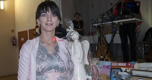 Bal z widokiem na kościelną wieżę