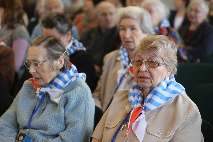 Modlitwa za więźniów KL Auschwitz-Birkenau