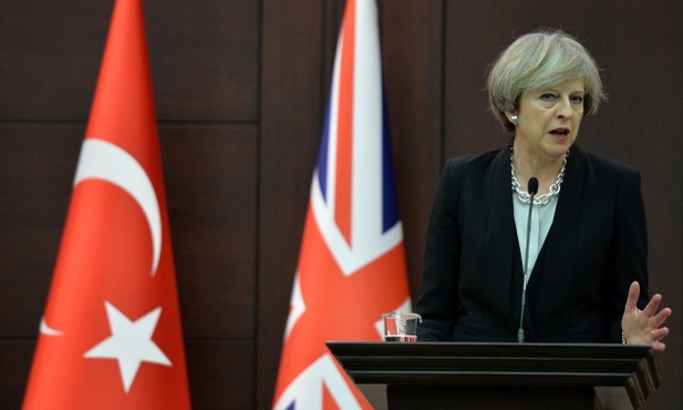 Theresa May nie zgadza się z Donaldem Trumpem