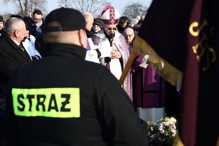 Pogrzeb ks. Stanisława Furlepy w obiektywie Krzysztofa Karpiuka