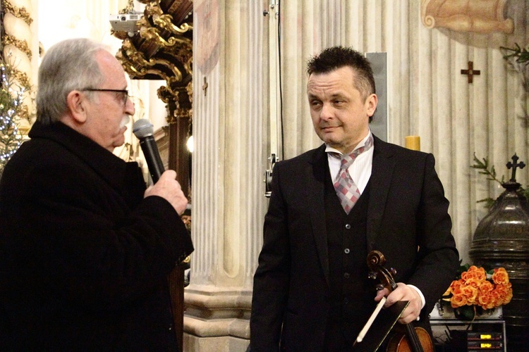 Koncert "Kolędy do nieba" 2017