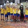 Młodzi piłkarze z Rajczy - najlepsza drużyna halowego turnieju Bosko Cup