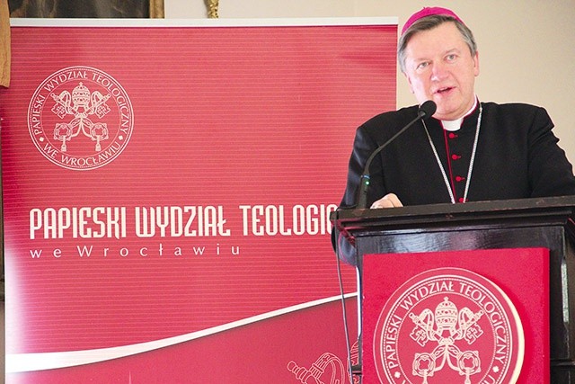 Abp Kupny życzył, aby teologia uprawiana na Papieskim Wydziale Teologicznym była zawsze na usługach wiary.