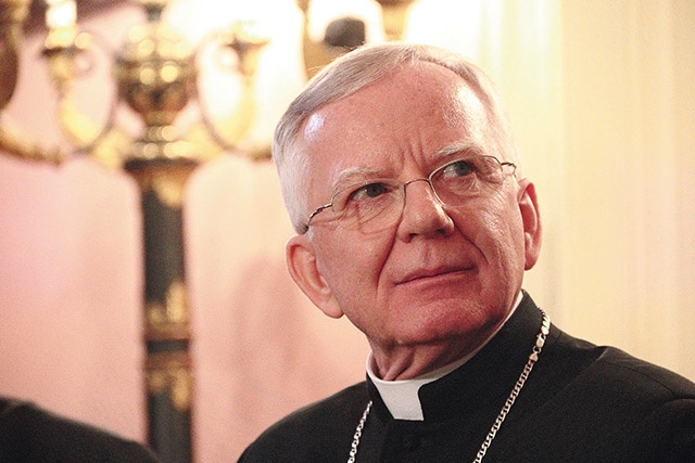 ▲	Nowy metropolita krakowski abp Marek Jędraszewski.