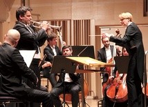 Joseph Haydn, Georg Friedrich Händel i Anton Bruckner  – to kompozytorzy, których utwory zagrano podczas koncertu.