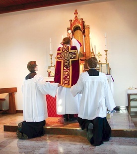 Najbliższa Msza trydencka zostanie odprawiona 19 lutego o 15.30.  Kolejna to żałobne requiem 25 lutego.