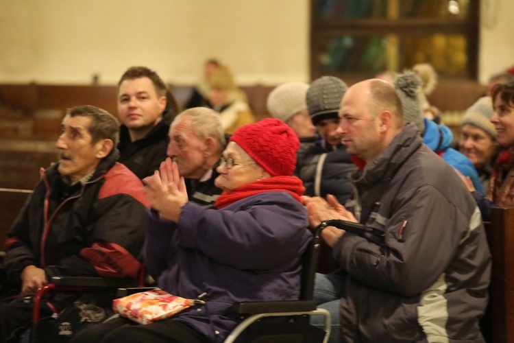 Kolędowanie Caritas i osób niepełnosprawnych w Bielsku-Białej - 2017