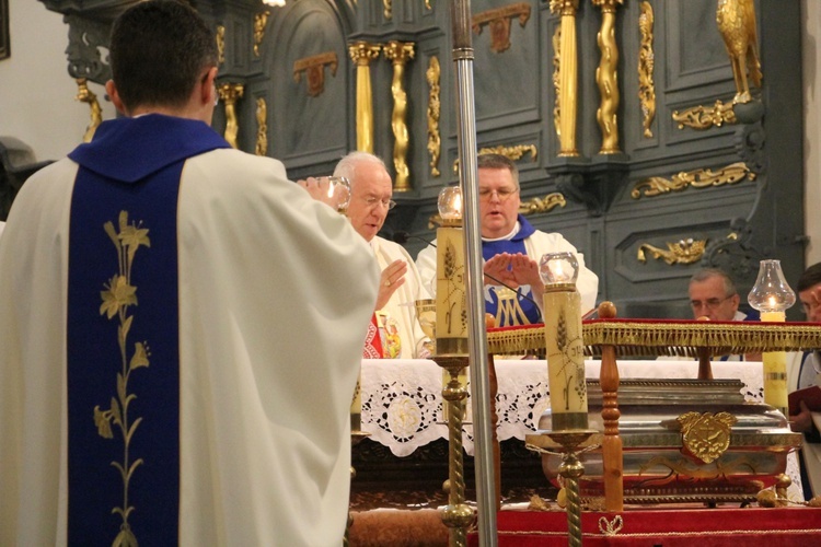 Obchody Dnia Życia Konsekrowanego w Łowiczu