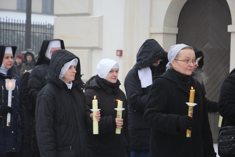 Obchody Dnia Życia Konsekrowanego w Łowiczu