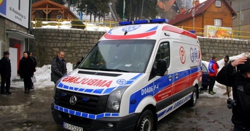Karetka szybciej dotrze na narciarski stok
