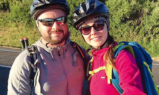 Państwo Rowiccy po ślubie wrócili na Camino, aby podziękować Bogu za połączenie ich dróg w jedną