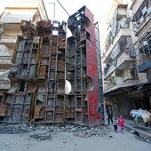 Na gruzach Aleppo trudno debatować o tym, co zrobiliśmy razem dla ratowania miejscowych chrześcijan.