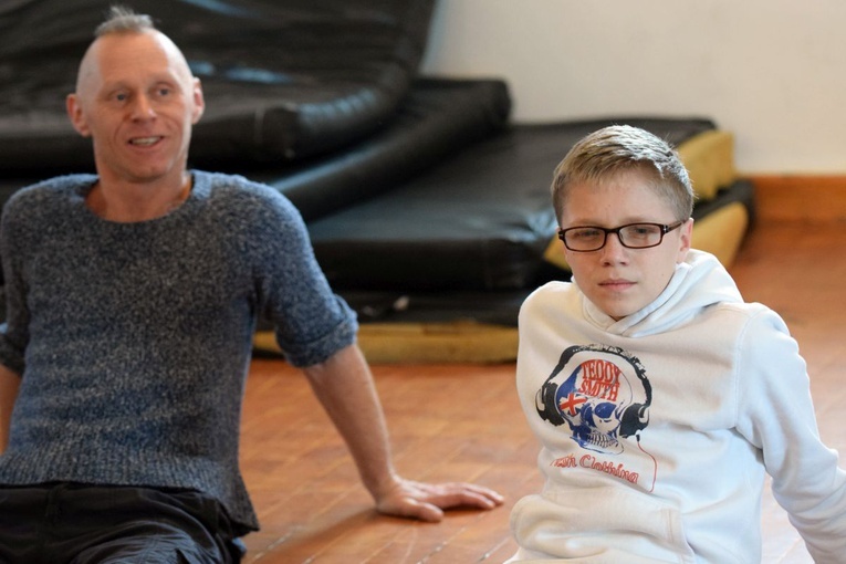 Warsztaty "Hands in action" w Krzyżowej