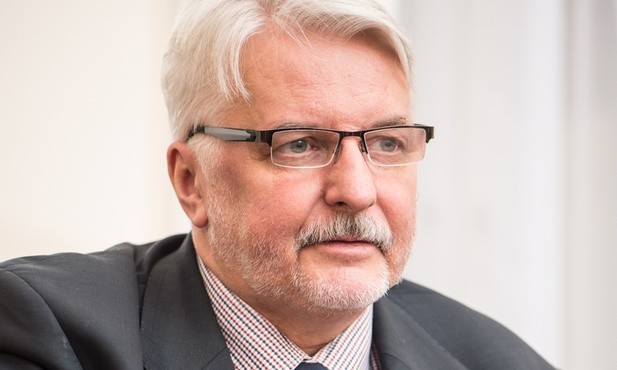 Waszczykowski o Tusku: ignoruje swój rząd w staraniach o drugą kadencję
