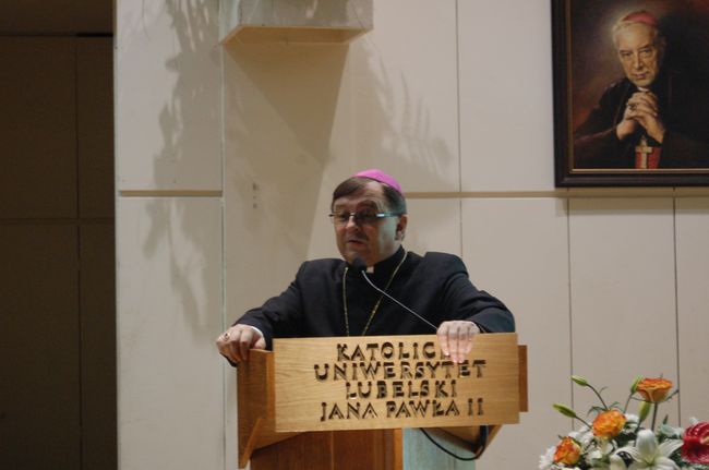 Abp Józef