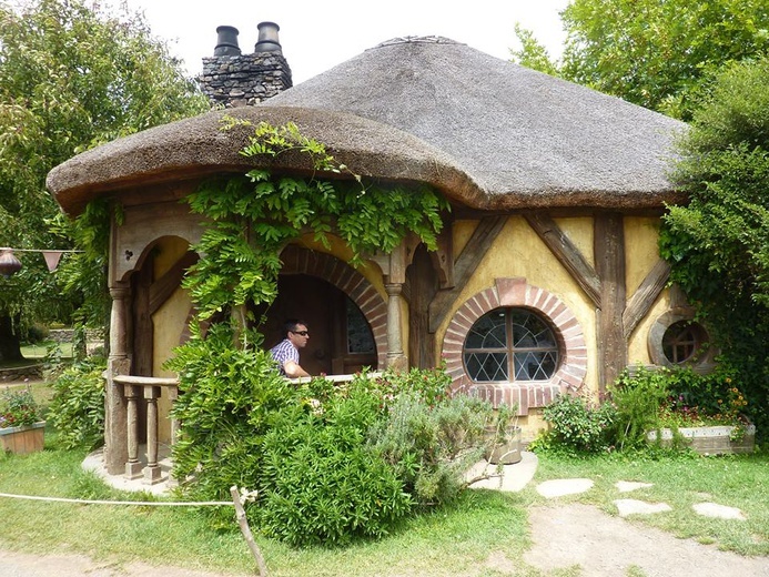 Hobbiton Movie Set - wioska hobbitów w Nowej Zelandii