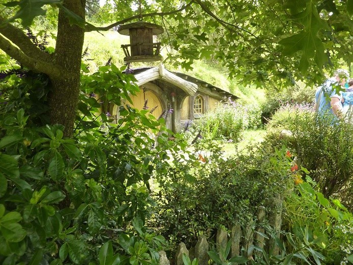 Hobbiton Movie Set - wioska hobbitów w Nowej Zelandii