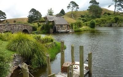 Hobbiton Movie Set - wioska hobbitów w Nowej Zelandii