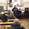 ▲	W Wałbrzychu na pierwszą po latach katechezę neokatechumenalną przyszło ok. 50 osób.