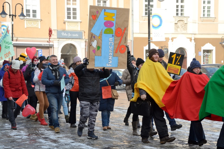 Walentynkowy korowód Fundacji "Dom"