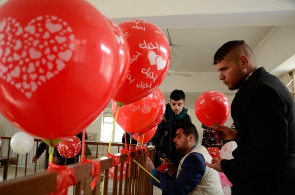 Mosul: muzułmanie odbudowują zniszczony kościół