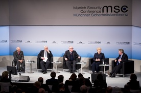 Polemika Waszczykowskiego z Timmermansem na konferencji w Monachium