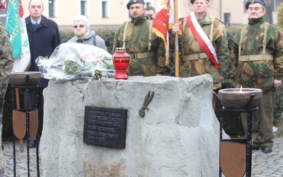 76. rocznica pierwszego zrzutu Cichociemnych w Dębowcu