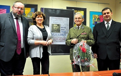 Spotkanie autorskie w Miejskiej Bibliotece Publicznej w Kędzierzynie-Koźlu. 