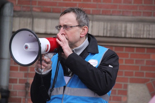 Protest przeciwko programowi in vitro