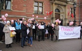 Protest przeciwko programowi in vitro