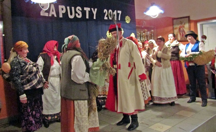 Zapusty w Łąkcie