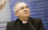 Ks. Józef Kloch był inicjatorem pionierskich zastosowań komputerów i internetu w diecezji tarnowskiej