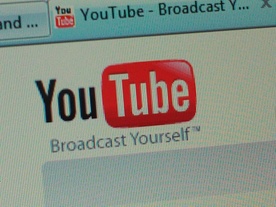 YouTube rezygnuje z 30-sekundowych reklam, których nie można pominąć