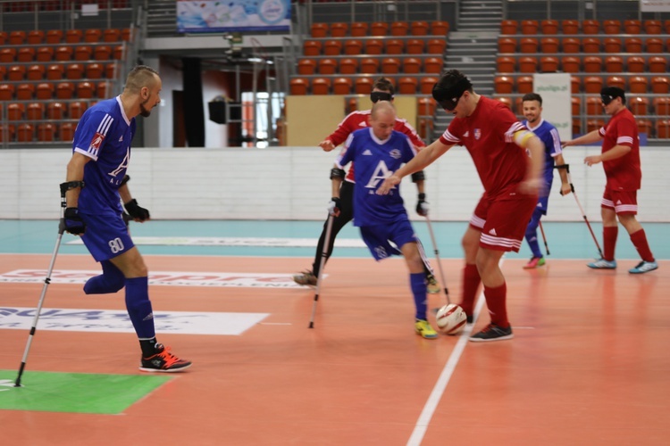 Pierwszy w historii mecz amp- i blind futbolistów w Bielsku-Białej