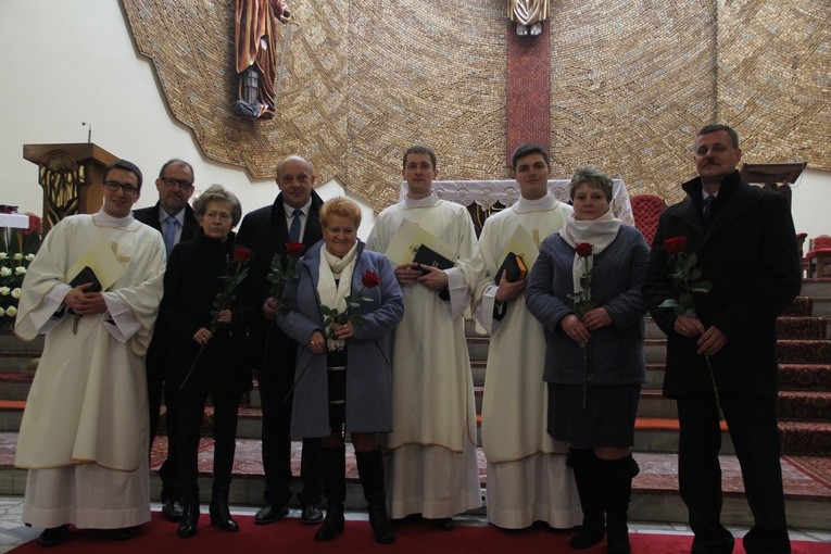 Święcenia diakonatu w kościele Podwyższenia Krzyża i św. Herberta w Katowicach, 25 lutego 2017.