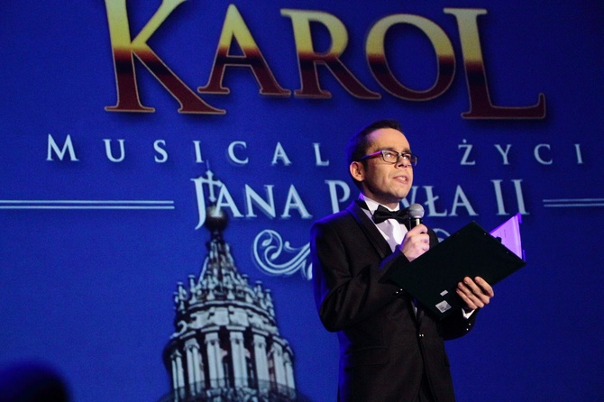 Premiera musicalu "Karol" 