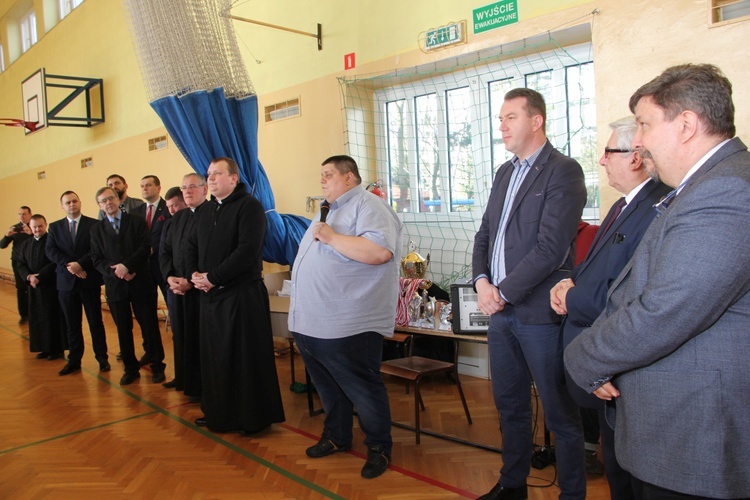 Piłkarski turniej Liturgicznej Służby Ołtarza w Łowiczu