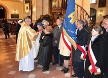 	Członkowie organizacji dotykali relikwii św. Jana Pawła II, który poprosił  o reaktywację AK.