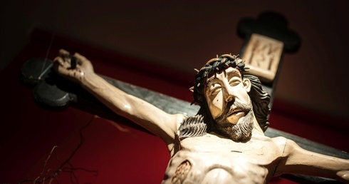 Droga Krzyżowa w intencji ofiar pedofilii