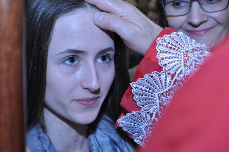 Bierzmowanie w kościele MBNP w Mielcu