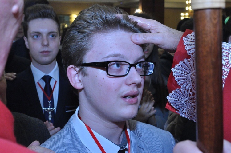 Bierzmowanie w kościele MBNP w Mielcu