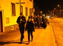 Droga krzyżowa w plenerze