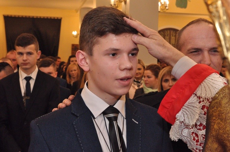 Bierzmowanie w Dębicy - Latoszynie