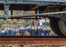 Uroczystości pod pomnikiem Ofiar Tragedii Górnośląskiej.